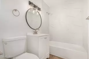 338 E Vogel Ave, Phoenix, AZ 85020 - Photo 6