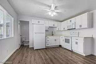 338 E Vogel Ave, Phoenix, AZ 85020 - Photo 4