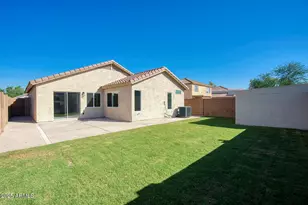 6403 W Winslow Ave, Phoenix, AZ 85043 - Photo 4