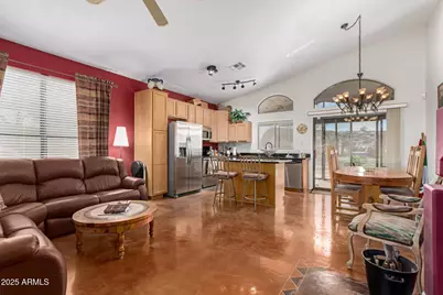 16802 S 3rd Place, Phoenix, AZ 85048 - Photo 14