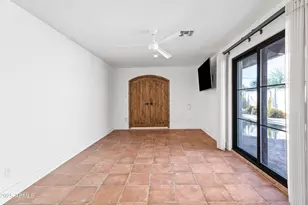 4142 E Stanford Dr, Phoenix, AZ 85018 - Photo 26