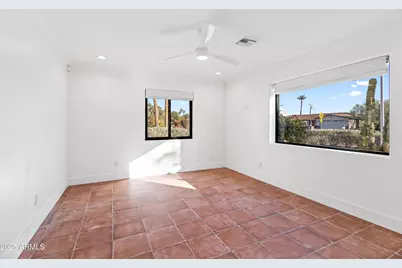 4142 E Stanford Drive, Phoenix, AZ 85018 - Photo 18