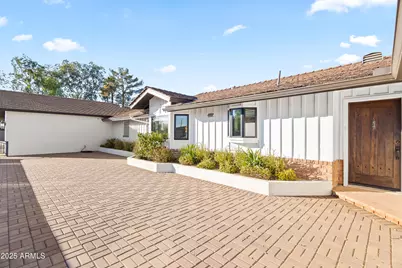 4142 E Stanford Drive, Phoenix, AZ 85018 - Photo 38