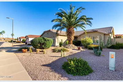 1423 E Peach Tree Drive, Chandler, AZ 85249 - Photo 4