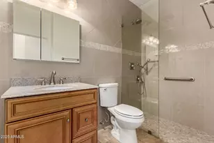 1423 E Peach Tree Dr, Chandler, AZ 85249 - Photo 24