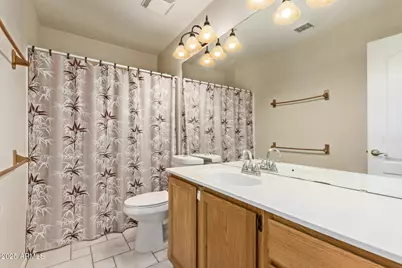 15619 N 7th Drive, Phoenix, AZ 85023 - Photo 14