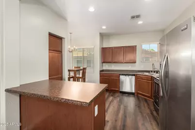 2024 N 77th Lane, Phoenix, AZ 85035 - Photo 8