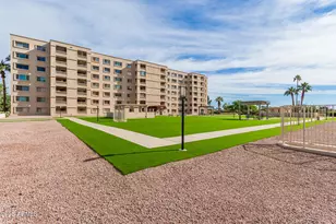 7970 E Camelback Rd, Scottsdale, AZ 85251 - Photo 36