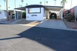 303 S Recker Rd, Mesa, AZ 85206 - Photo 30