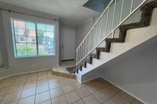 455 S Mesa Dr, Mesa, AZ 85210 - Photo 4