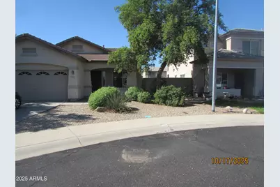 102 N 118th Avenue, Avondale, AZ 85323 - Photo 1