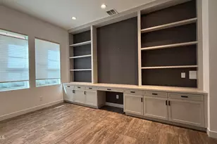 4536 E Walter Way, Phoenix, AZ 85050 - Photo 16