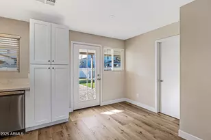 525 W Sundance Way, Chandler, AZ 85225 - Photo 10