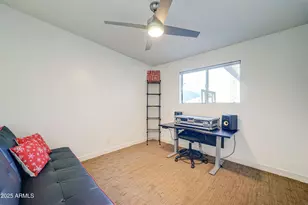 3352 E Mescal St, Phoenix, AZ 85028 - Photo 26