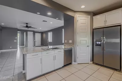 6348 W Warner Street, Phoenix, AZ 85043 - Photo 10