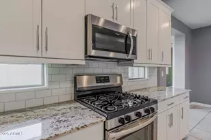 6348 W Warner St, Phoenix, AZ 85043 - Photo 12