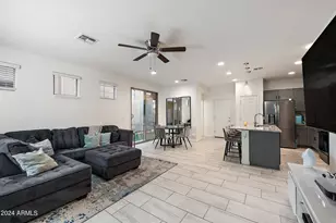 5807 W Warner St, Phoenix, AZ 85043 - Photo 2