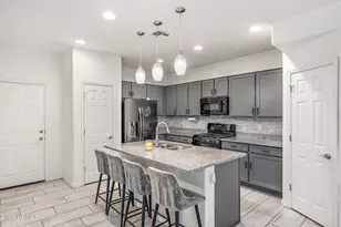 5807 W Warner St, Phoenix, AZ 85043 - Photo 4