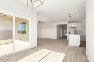 26371 W Desert Crest St, Casa Grande, AZ 85193 - Photo 10