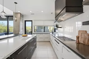 37200 N Cave Creek Rd, Scottsdale, AZ 85262 - Photo 14