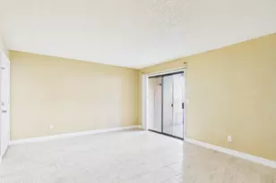 5236 W Peoria Ave, Glendale, AZ 85302 - Photo 6