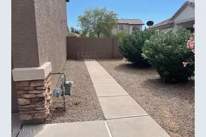 1865 E Carla Vista Drive, Gilbert, AZ 85295 - Photo 28