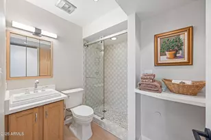 4800 N 68th St, Scottsdale, AZ 85251 - Photo 16