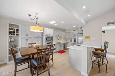 4800 N 68th Street #320, Scottsdale, AZ 85251 - Photo 1