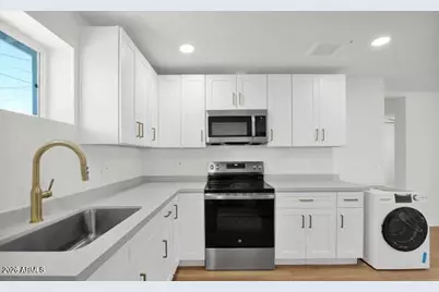 202 S 2nd Street, Buckeye, AZ 85326 - Photo 2