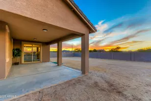 9186 W Limestone Mountain Dr, Casa Grande, AZ 85194 - Photo 10