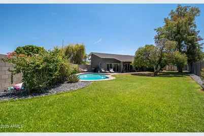 4738 N 24th Place, Phoenix, AZ 85016 - Photo 12