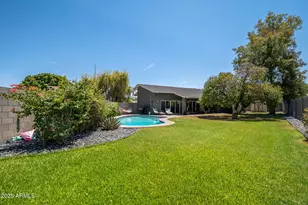 4738 N 24th Pl, Phoenix, AZ 85016 - Photo 12