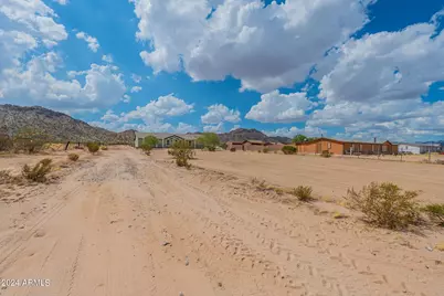 17538 N Stonebluff Road, Maricopa, AZ 85139 - Photo 50