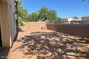 15463 W Poinsettia Dr, Surprise, AZ 85379 - Photo 4