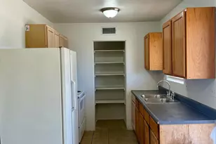 28 W Elm St, Tucson, AZ 85705 - Photo 6