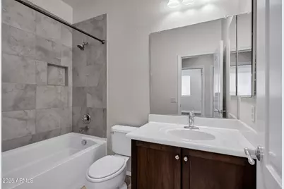 3918 E Cat Balue Drive, Phoenix, AZ 85050 - Photo 24