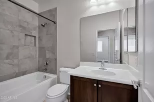 3918 E Cat Balue Dr, Phoenix, AZ 85050 - Photo 24