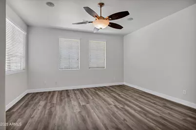 3918 E Cat Balue Drive, Phoenix, AZ 85050 - Photo 14