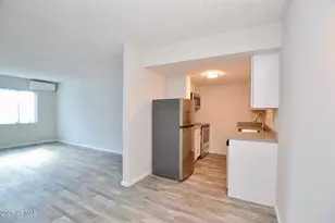 44 E Roanoke Ave, Phoenix, AZ 85004 - Photo 4