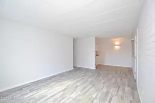 44 E Roanoke Ave, Phoenix, AZ 85004 - Photo 6