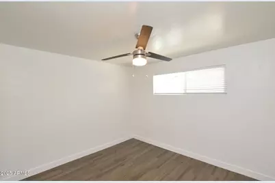 1202 E Kaler Drive #1, Phoenix, AZ 85020 - Photo 12