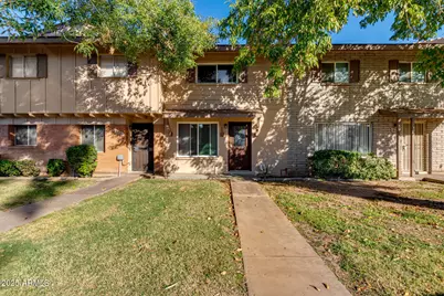 6719 N 44th Avenue, Glendale, AZ 85301 - Photo 1