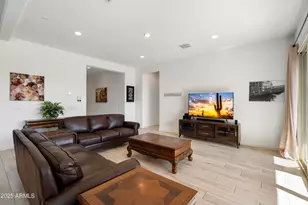 9329 W Sells Dr, Phoenix, AZ 85037 - Photo 8