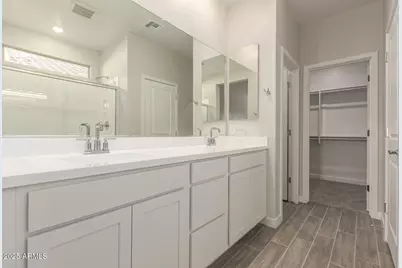 18353 W Villa Hermosa Lane, Surprise, AZ 85387 - Photo 16