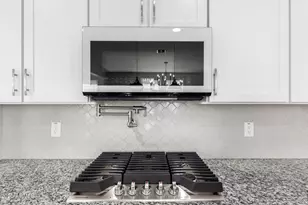 10043 W Foothill Dr, Peoria, AZ 85383 - Photo 10