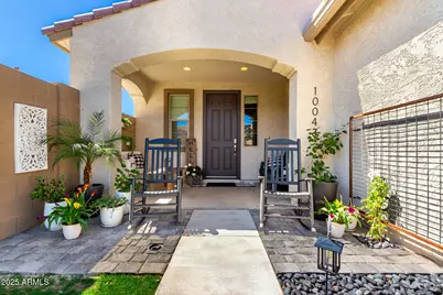 10043 W Foothill Drive, Peoria, AZ 85383 - Photo 4