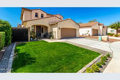 10043 W Foothill Drive, Peoria, AZ 85383 - Photo 1