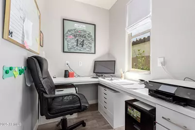 10043 W Foothill Drive, Peoria, AZ 85383 - Photo 30