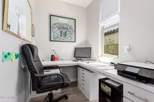 10043 W Foothill Dr, Peoria, AZ 85383 - Photo 30