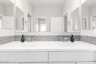 10043 W Foothill Dr, Peoria, AZ 85383 - Photo 24